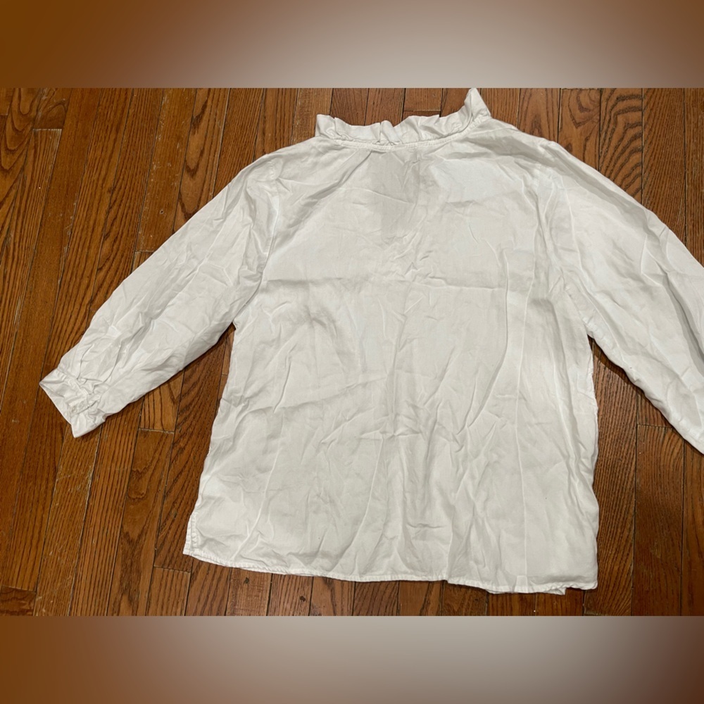 Crown & Ivy White Blouse